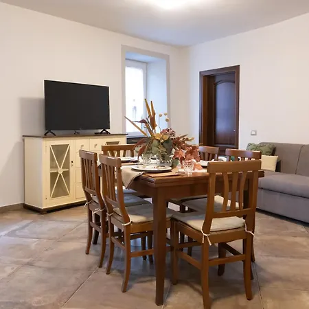 Matteo Da Gualdo Appartement *